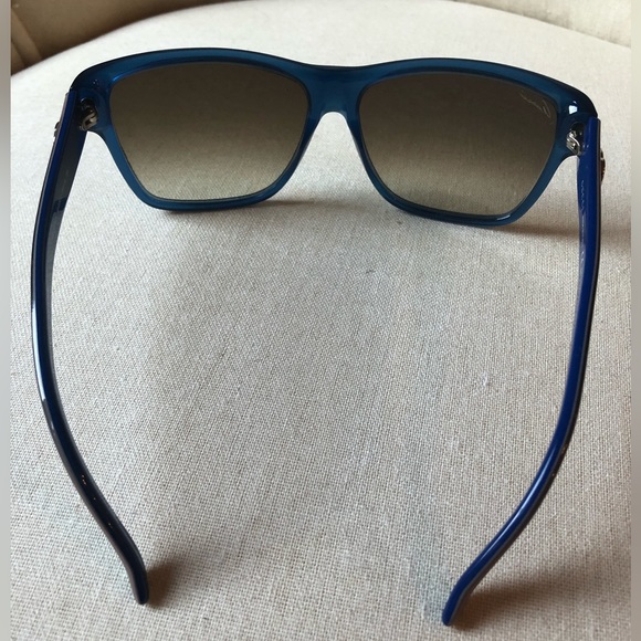 💙Gucci Sunglasses💙 - Picture 5 of 6